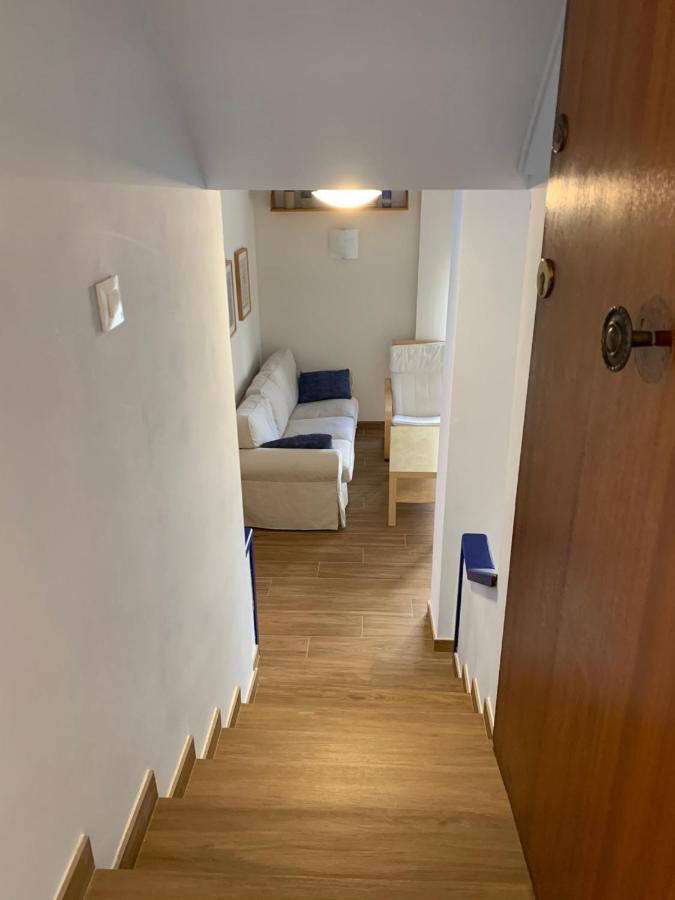 Cosy Apartment In L Escala, 7 Mins Walk To The Closest Beach, Riells L' Escala Dış mekan fotoğraf